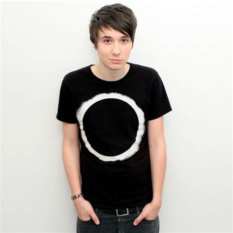 Dan Howell T.